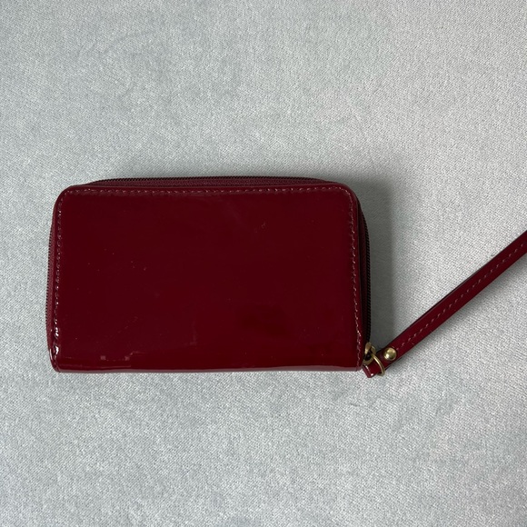 Coach Patent Leather Wristlet - Picture 4 of 6